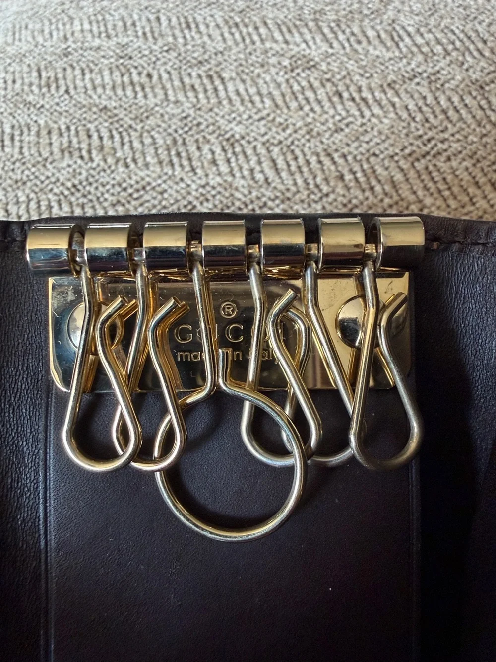 Gucci compact key